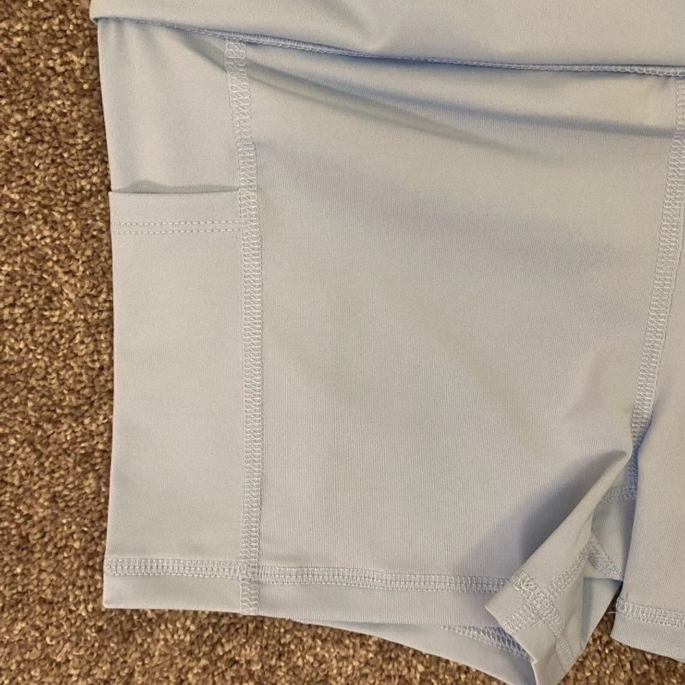 Tommy Bahama Womens Pull On Side Pleated Light Blue Active Skort Size M - NWT - Picture 6 of 14